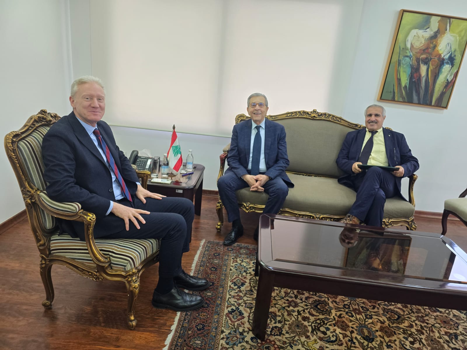 الوزير رجي وزير الخارجيّة يبحث مع زوّاره الانسحاب الاسرائيلي والتحضيرات لمؤتمر بروكسل