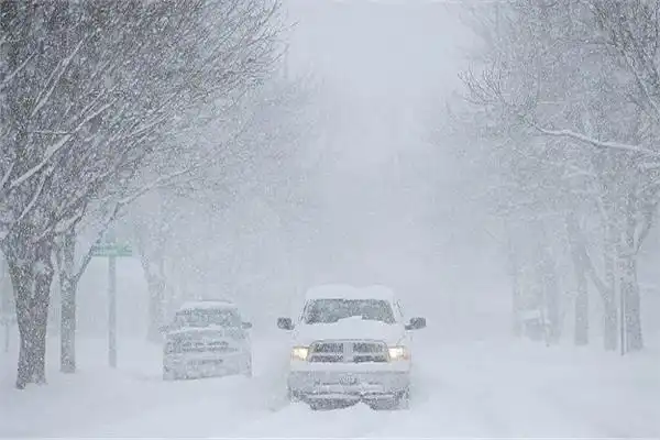 عاصفة ثلجية2 عاصفة ثلجية