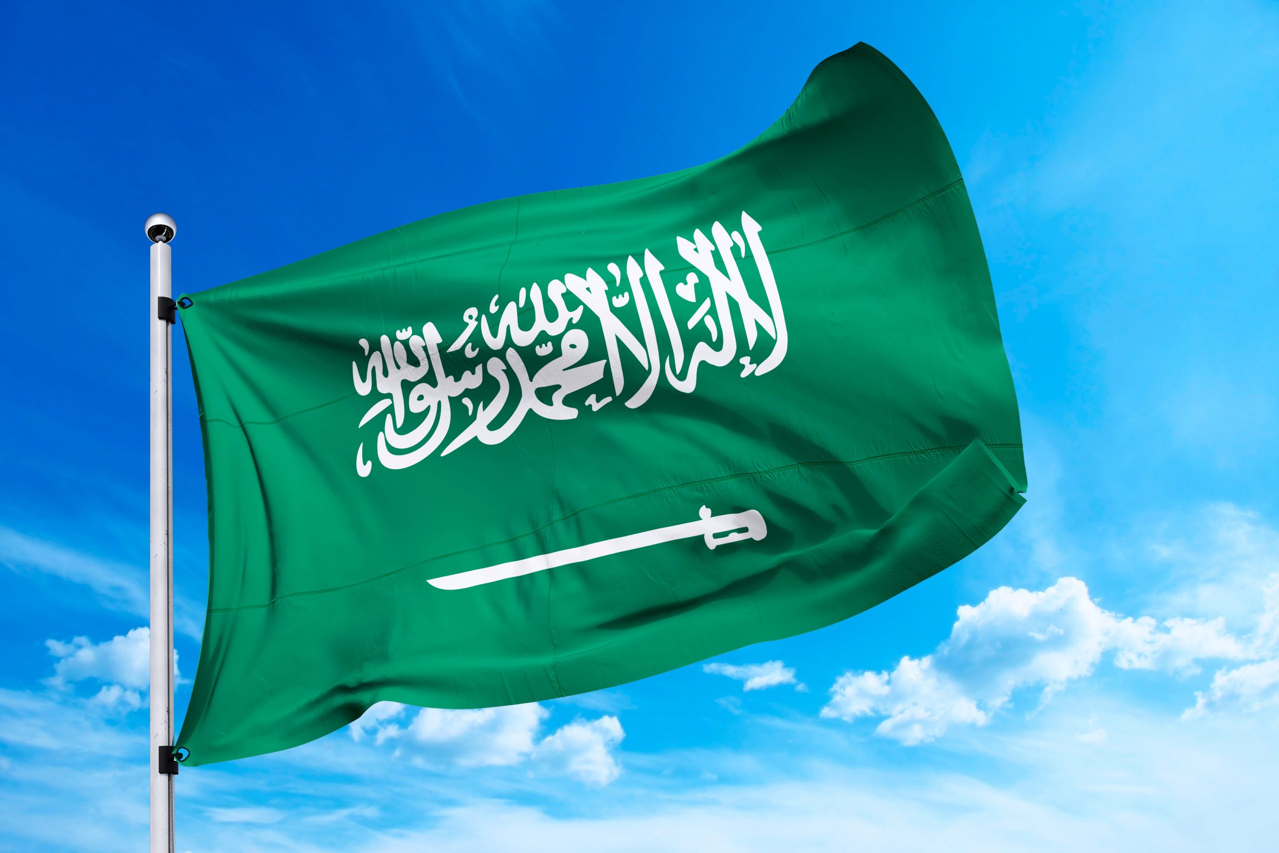 علم-المملكة-العربية-السعودية-1-scaled السعوديّة تدين الجرائم التي تحصل في سوريا