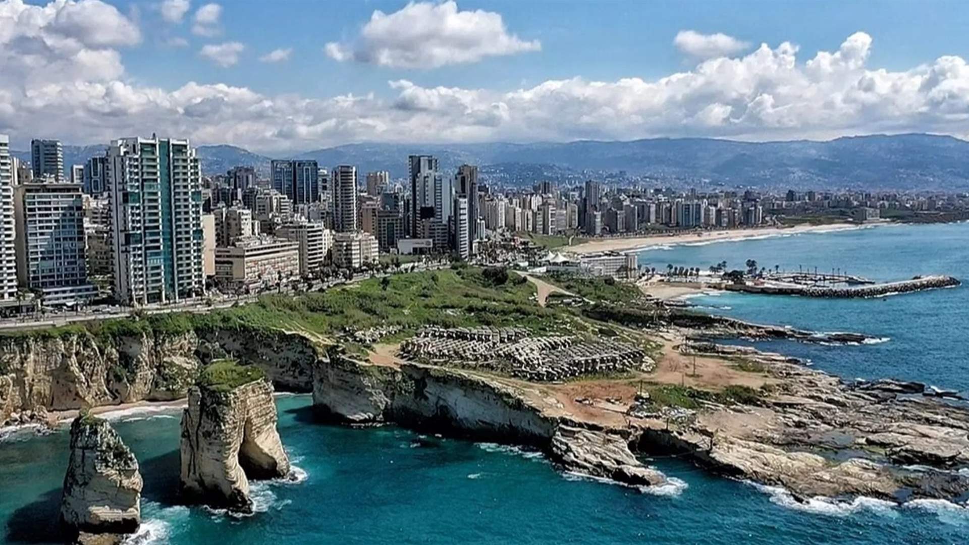 الطقس الطقس غدا قليل الغيوم والحرارة الى ارتفاع