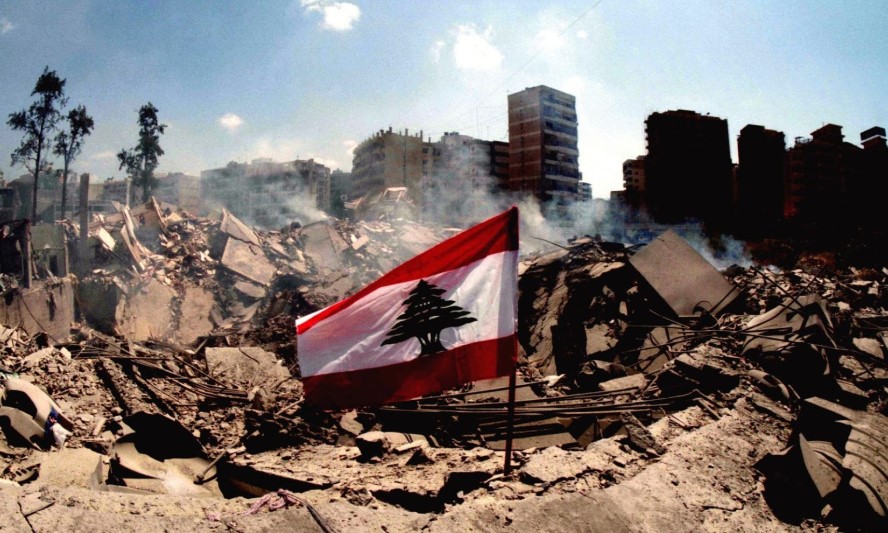 دمار علم لبنان