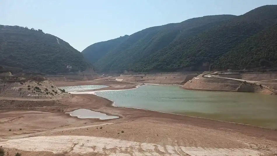 سد لبنان المسيلحة سد لبنان المسيلحة