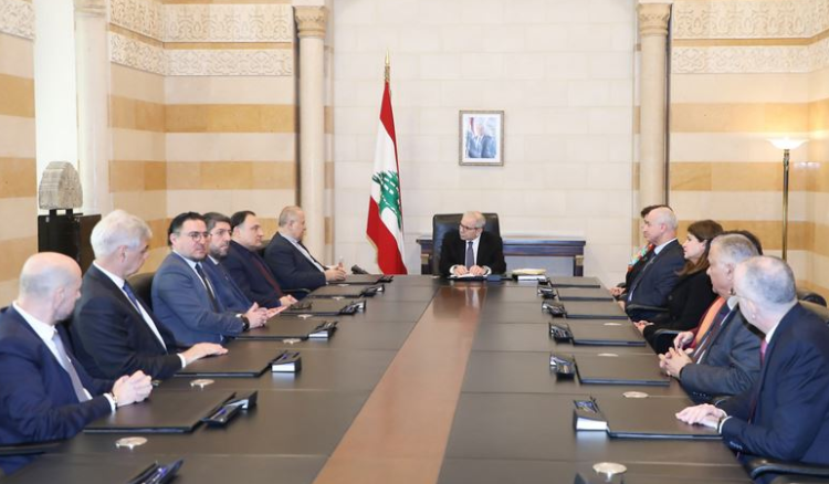 زمكحل من السراي: قررنا الاستثمار في لبنان رغم المحنة