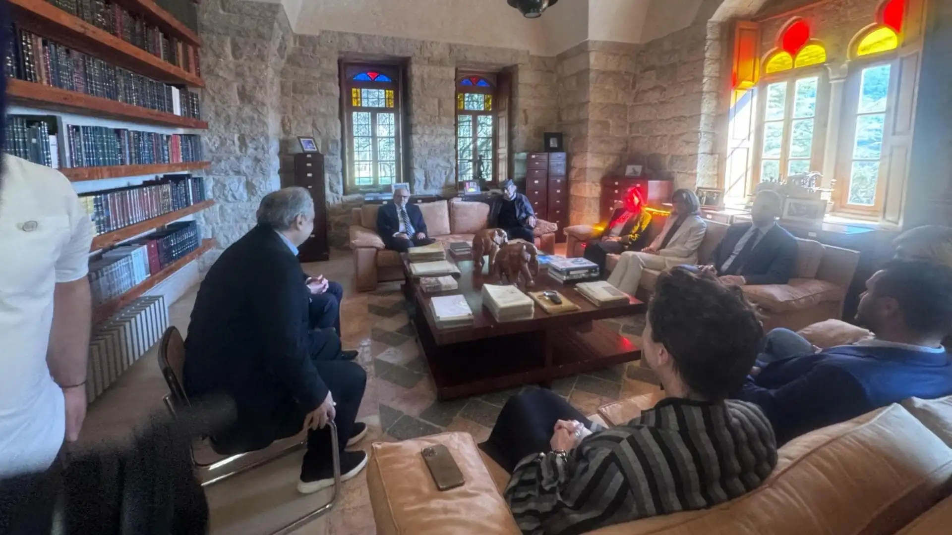 سلام في المختارة