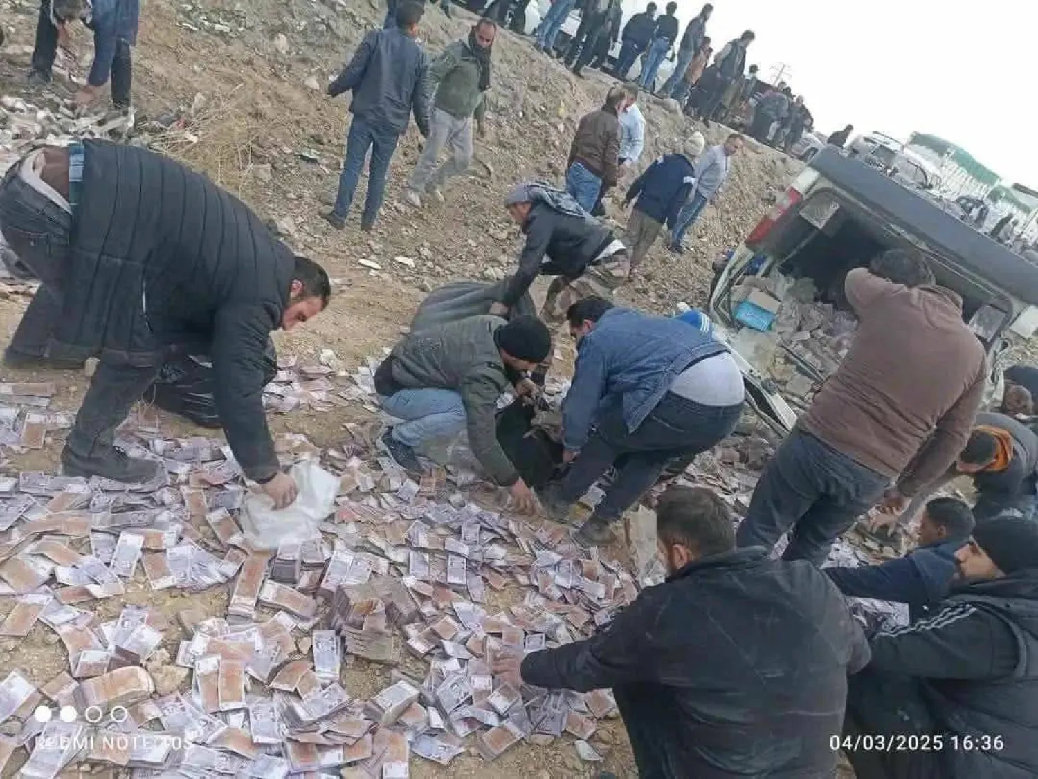 سوريا ليرات متطايرة