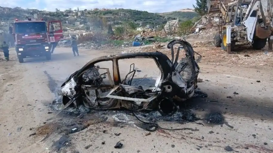 سيارة مدمرة8 سيارة مدمرة8