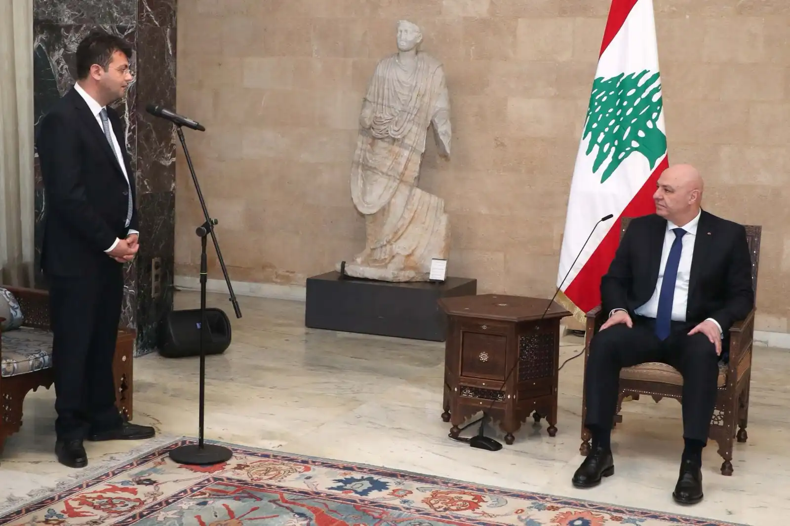 عون سلوم عون سلوم