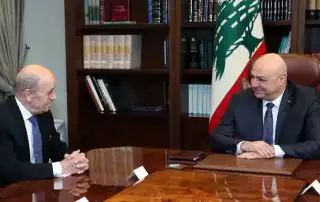 لودريان عون