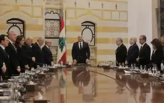 مجلس الوزراء عون صمت