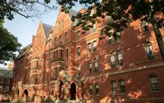 الجامعة الاميركية 1