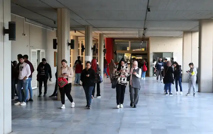 الجامعة اللبنانية طلاب1