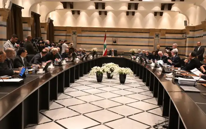 الحكومة سلام