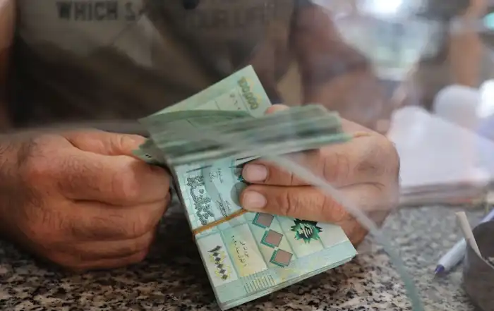 اموال ليرة1