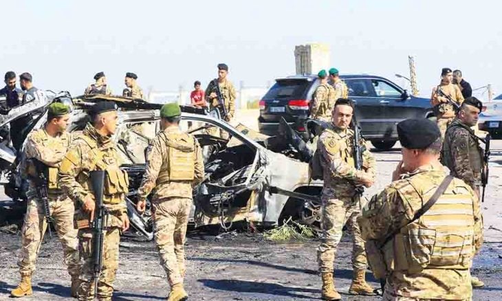 بين القصر و«الحزب» حوار مفقود… والخلاف حول تسليم السلاح إلى تصاعد
