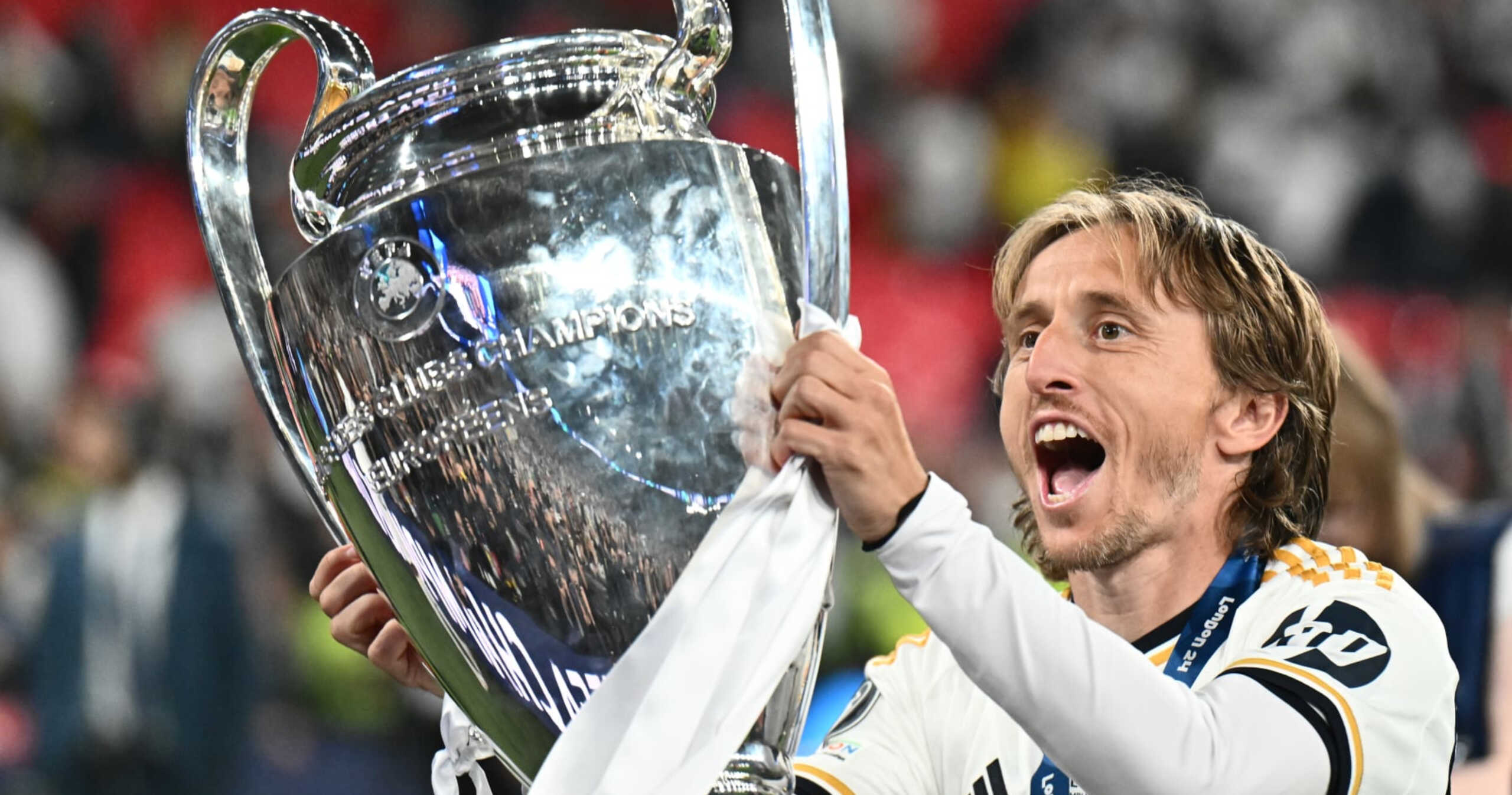 otpblwcevq10wviftmpy مودريتش يودّع البرنابيو… نهاية حقبة ذهبية في ريال مدريد