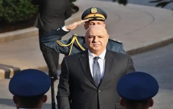 الرئيس عون 70