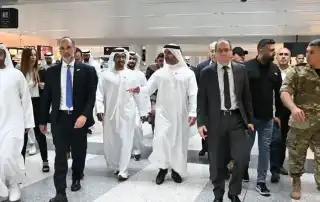 الوفد الاماراتي المطار