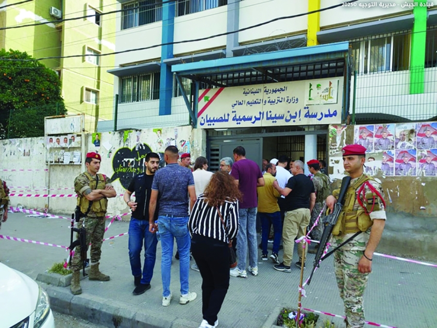انتخابات مدرسة تقارير عن احتمال قيام عون بزيارة لمصر والعراق: لبنان يثبّت بصناديق الاقتراع وضْع بناء الدولة… على السكة