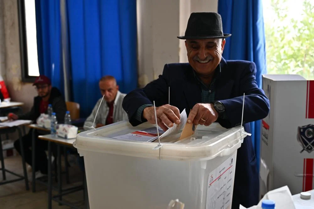 بالفيديو- الإشكال الأكبر في السفيرة في قضاء المنية الضنية، والجيش يتدخل
