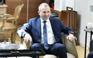 باسيل25