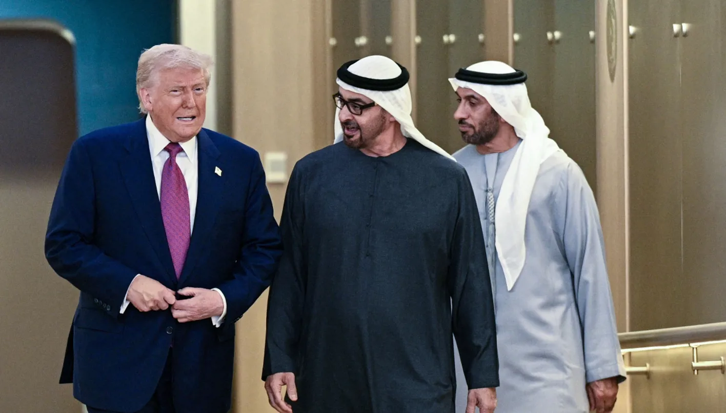 ترامب ابو ظبي ترامب من أبو ظبي: سألتقي بوتين في أقرب وقت، والعالم سيكون أفضل خلال أسابيع قليلة