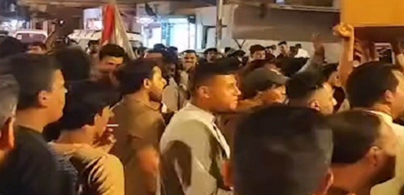 تشييع بالفيديو- في العراق، تشييع للكهرباء في تابوت فارغ