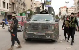 عناصر من الأمن السوري في أشرفية صحنايا