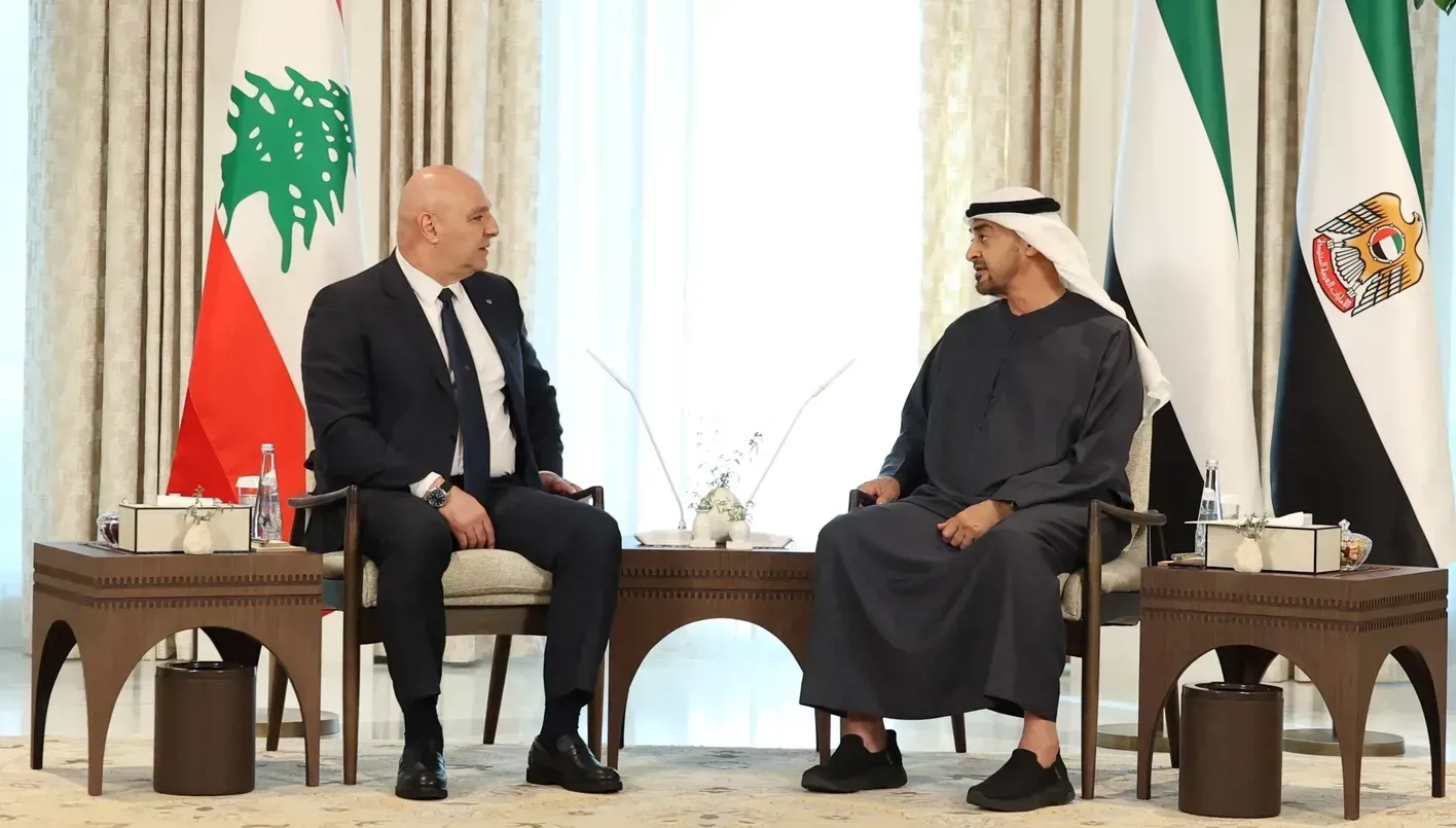 عون الامارات1 لبنان يعود إلى الإمارات وأول الغيث رفع الحظر
