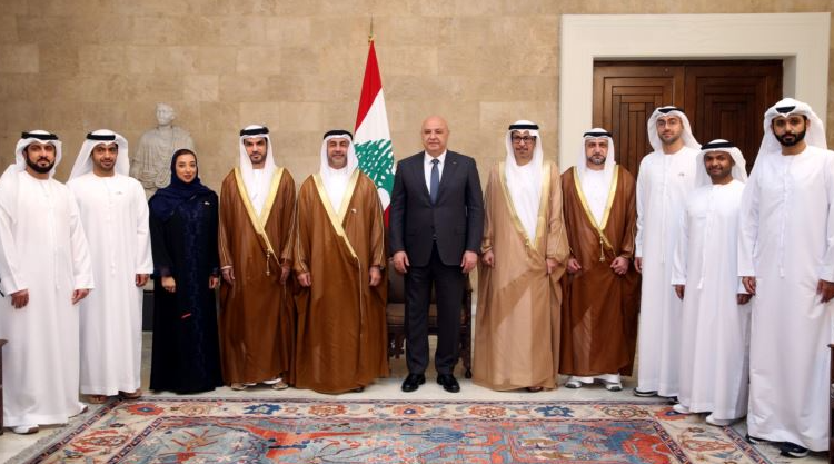 عون والوفد الاماراتي عون استقبل وفدًا إماراتيًا