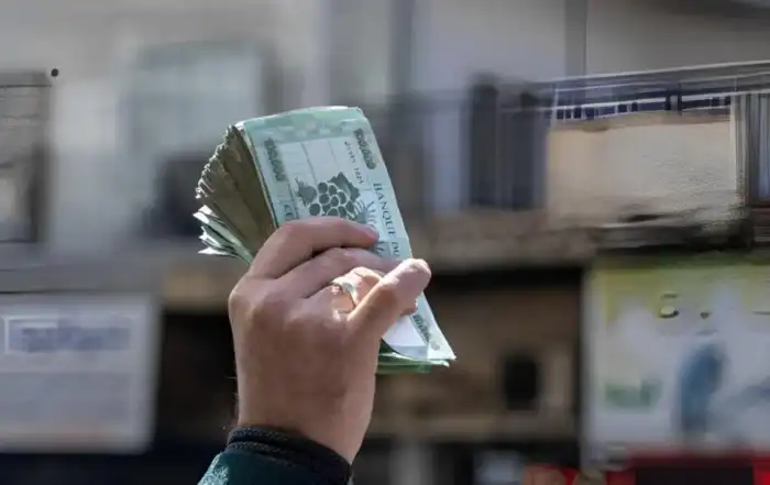 ليرة لبنانية 100 الف