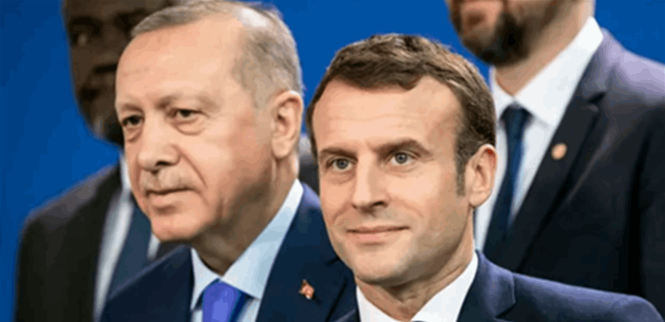 ماكرون اردوغان بالفيديو- إردوغان يتمسّك بإصبع ماكرون