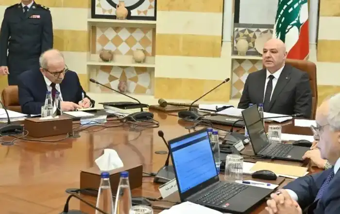 مجلس الوزراء الرئيس عون 1