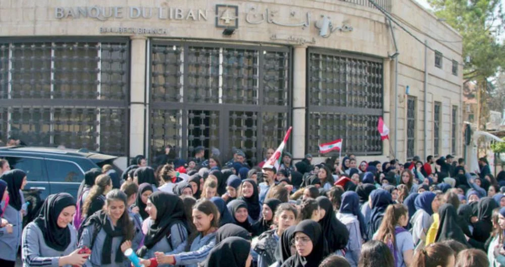 وِفر الدولة 115 مليار دولار… ومع ذلك ترفض المشاركة بالخسائر