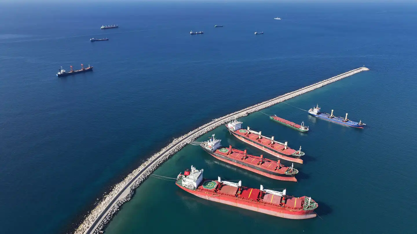 ميناء طرطوس