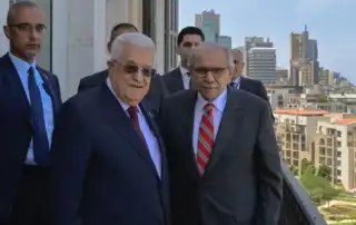 نواف سلام محمود عباس