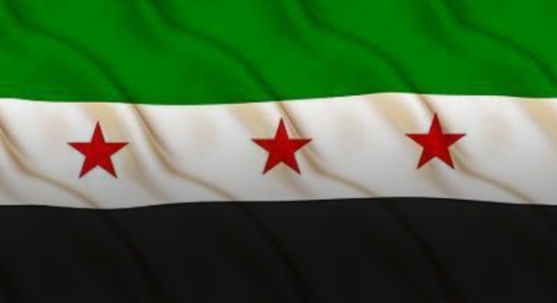 بالفيديو- صلبانٌ مرفوعة في باب توما والدعويلا