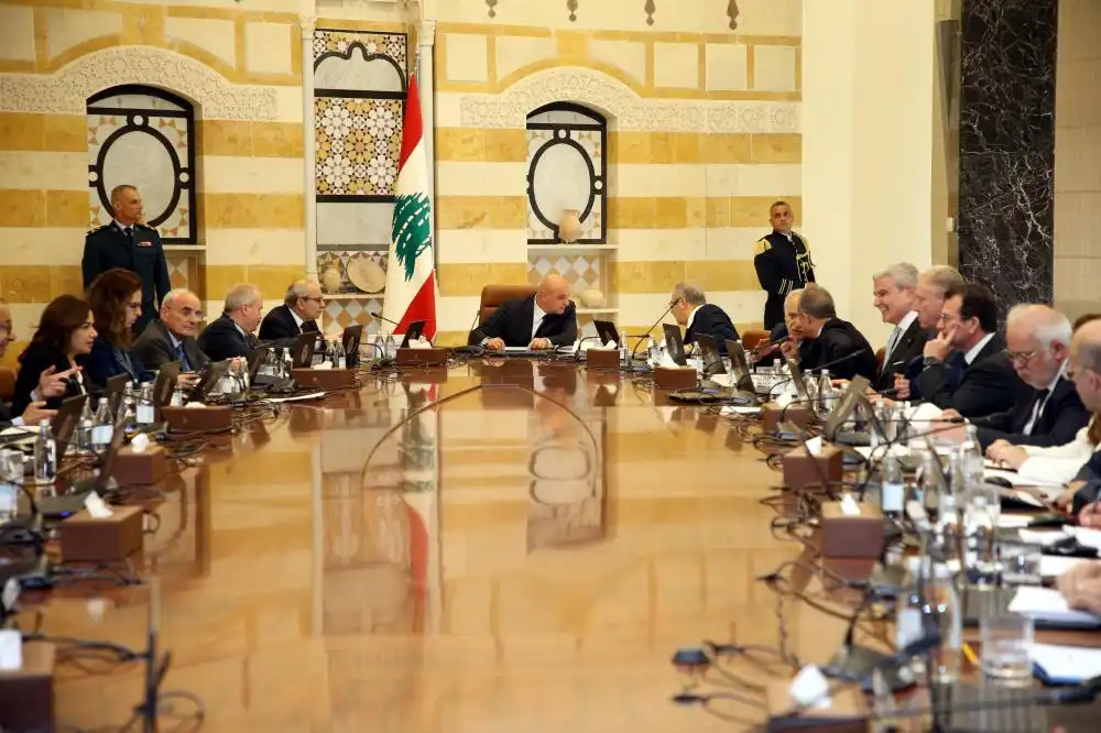 جلسة لمجلس الوراء