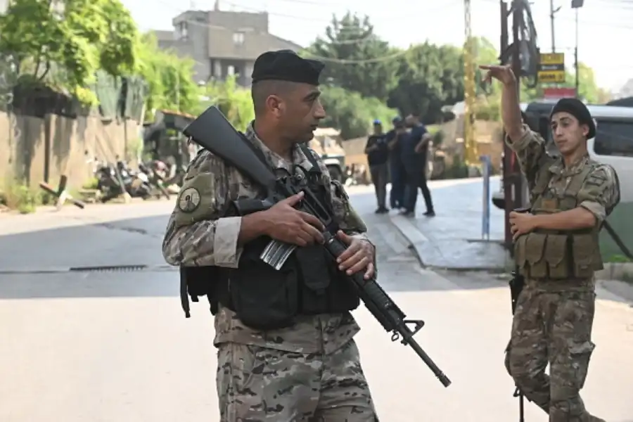جيش قرب السفارة الاميرية عوكر