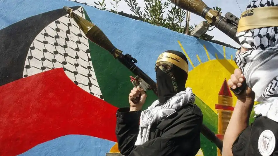 سلاح فلسطيني في لبنان