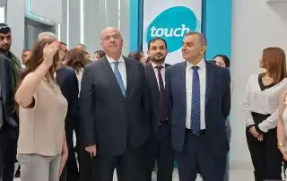 شارل الحاج وزير الاتصالات