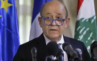 لودريان 70