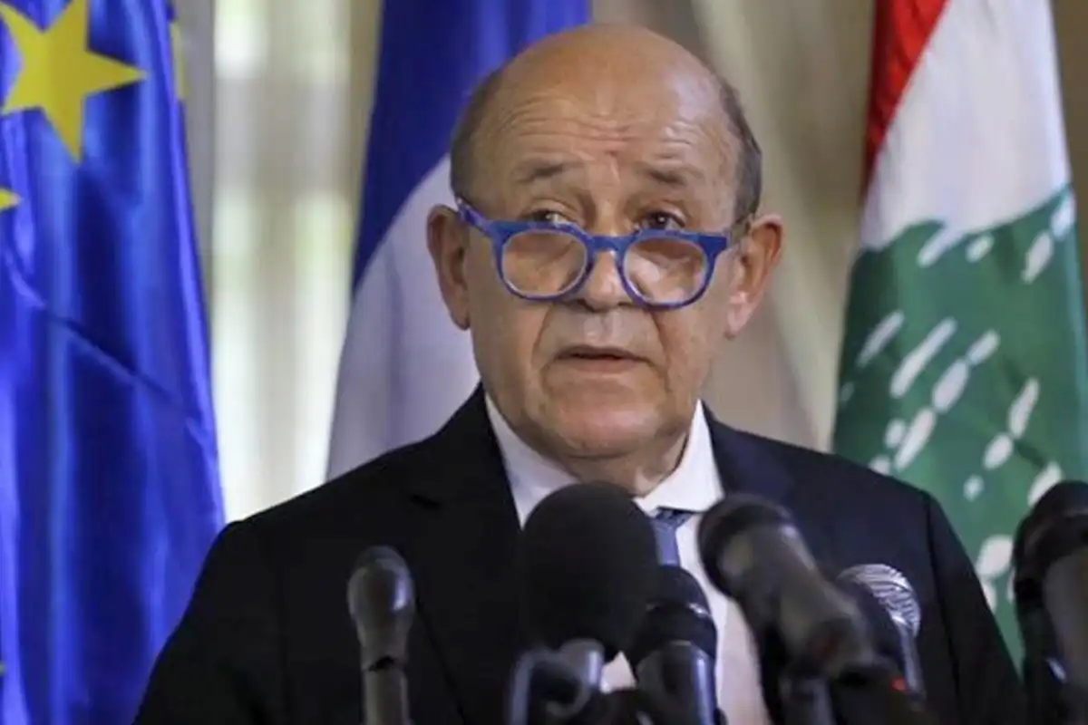 لودريان 70