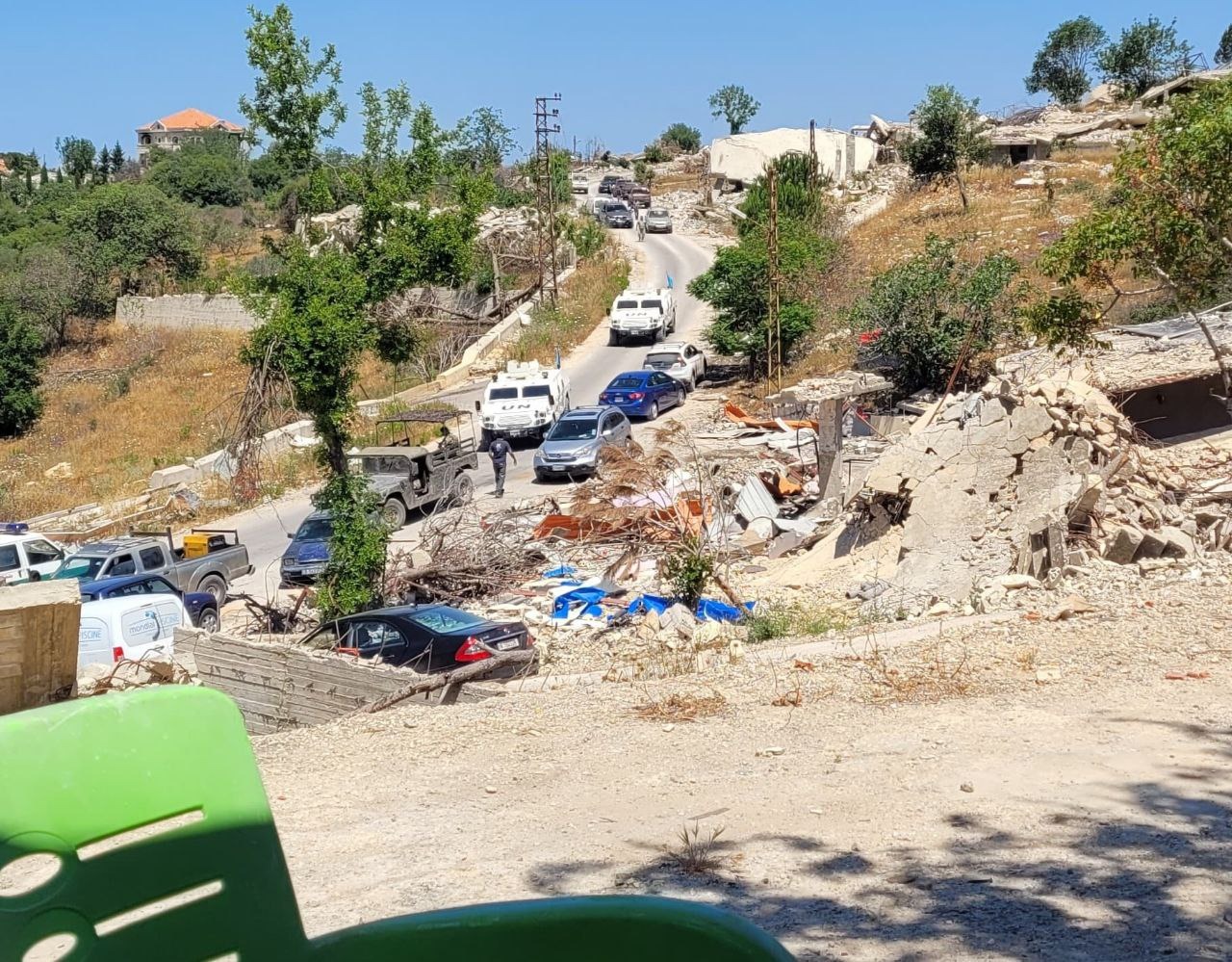 بالصورة- قنبلة صوتيّة تستهدف أهالي حولا، وإطلاق نار على شاحنة في ميس الجبل