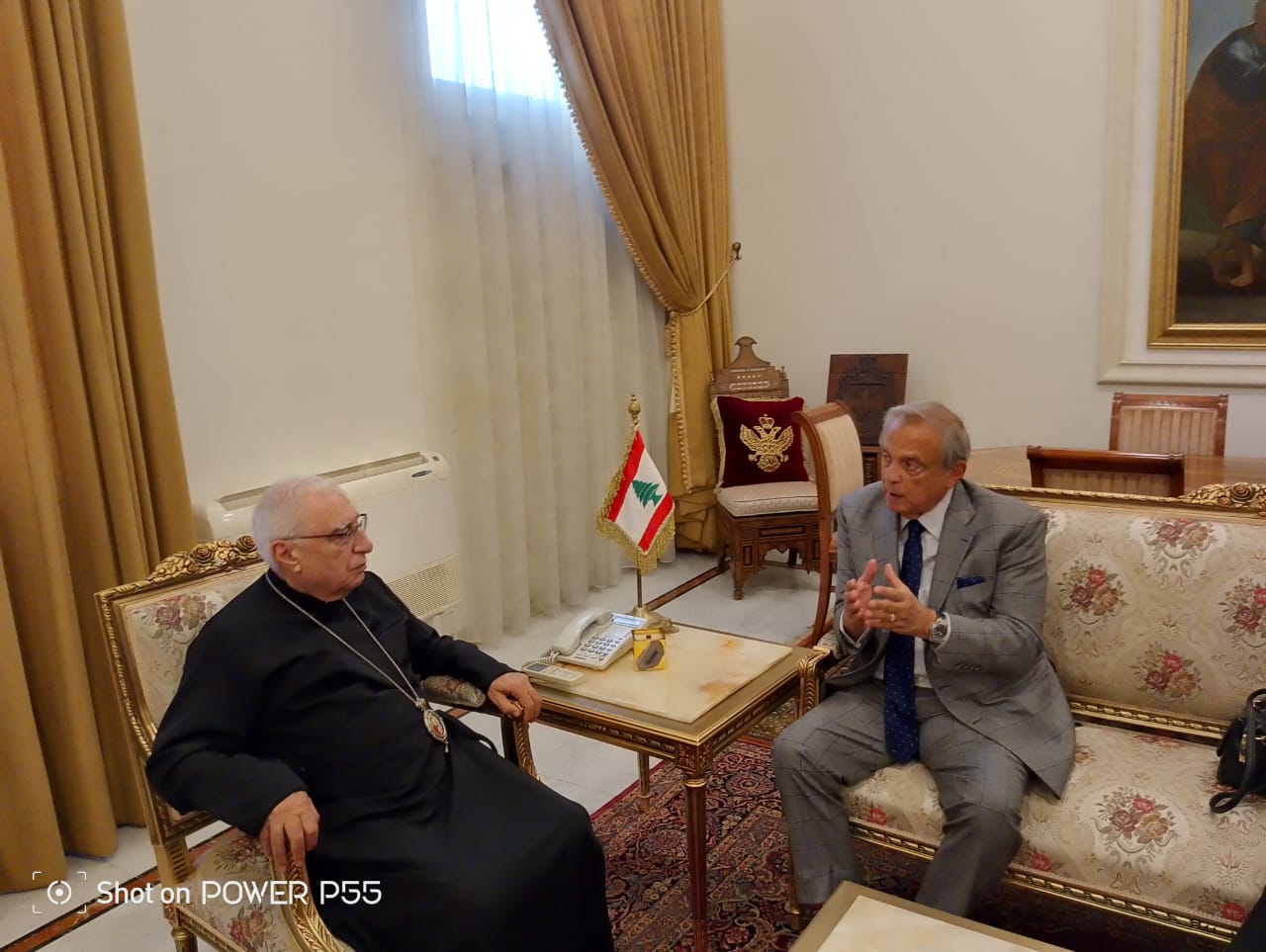 العبسي وحبيب العبسي يطّلع من حبيب على أوضاع بنك الإسكان ويلتقي شخصيّات