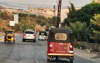 توك توك 1