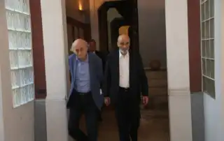 جنبلاط مستقبلا جعجع