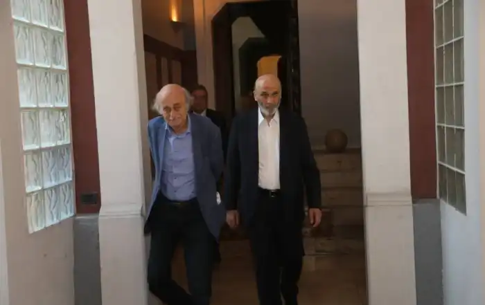 جنبلاط مستقبلا جعجع