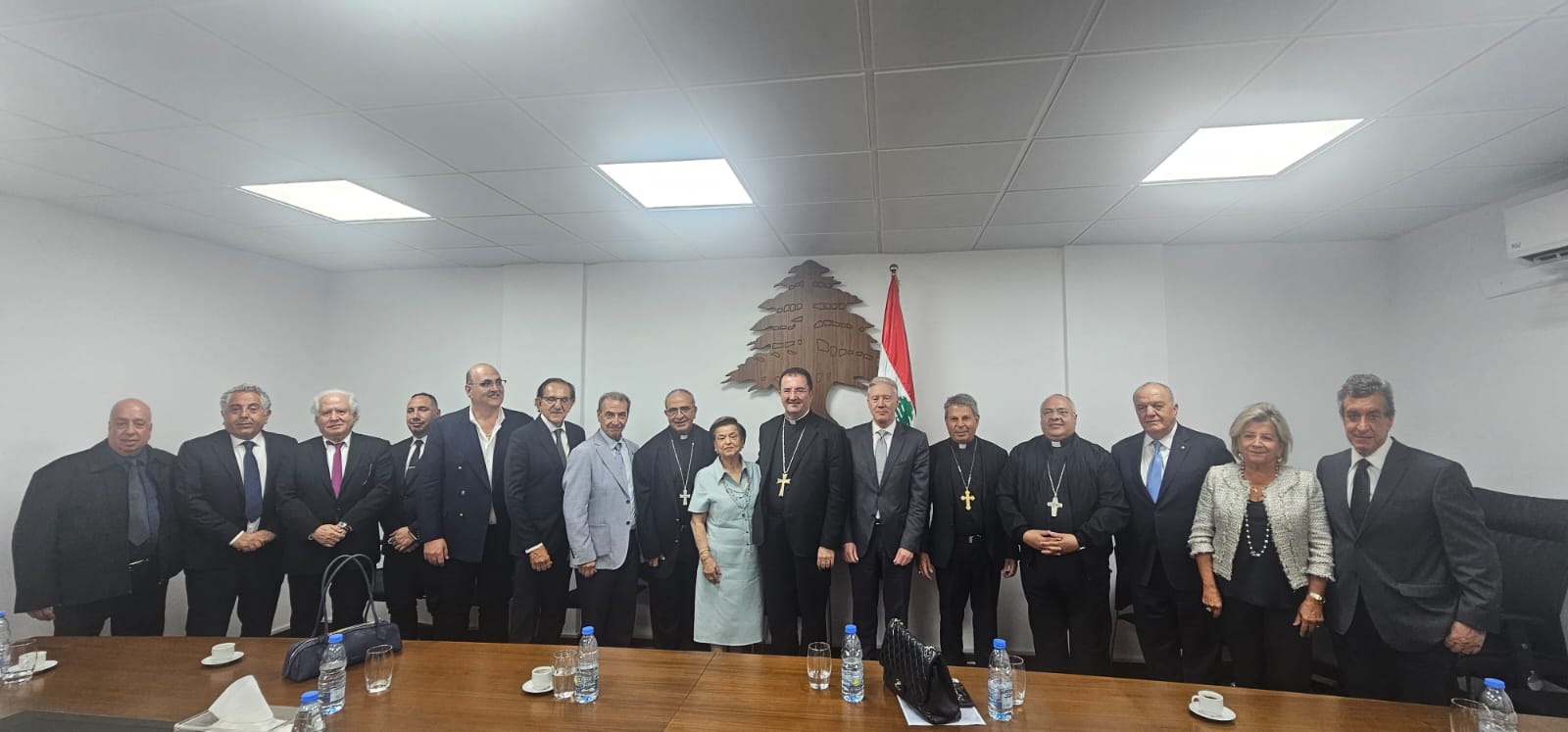 رجي رجي يُشيد بدور المطارنة في الحفاظ على العلاقة بين المنتشرين ولبنان