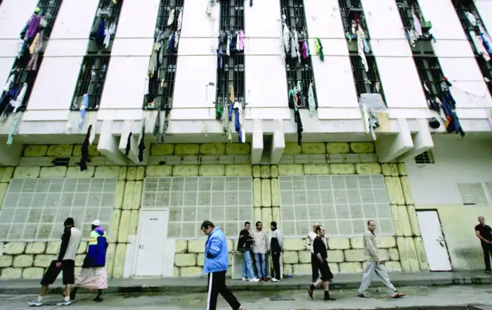 سجن رومية 99