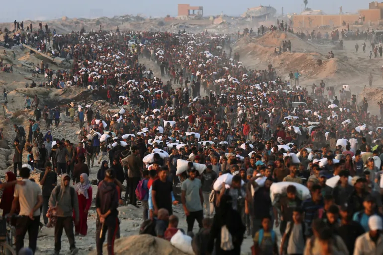 إرتفاع حصيلة المجوّعين في غزة الى أكثر من 900 قتيل و 6 آلاف جريح
